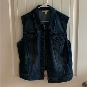 Style & co. Denim vest jacket EUC size XL
